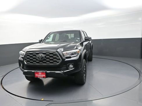 Used 2021 Toyota Tacoma TRD Off-Road AWD/4WD image 34