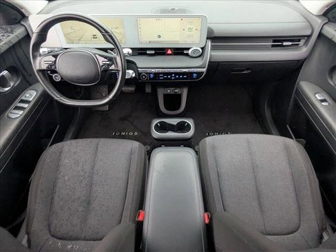 Used 2022 Hyundai Ioniq 5 SE w/ Cargo Package image 12