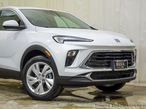 New 2026 Buick Encore GX Preferred image 2