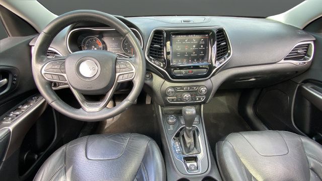 Used 2019 Jeep Cherokee Limited AWD/4WD image 11