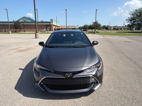 Used 2022 Toyota Corolla XSE FWD image 10