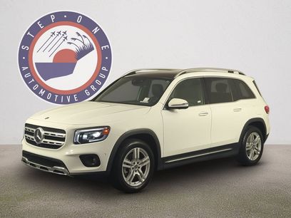 Used 2023 Mercedes-Benz GLB 250 4MATIC w/ Premium Package
