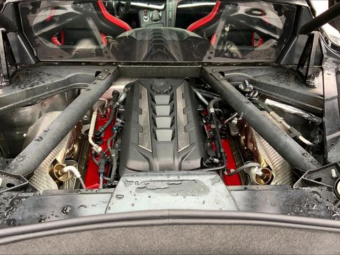 Used 2023 Chevrolet Corvette Stingray Coupe w/ Z51 Performance Package RWD image 27