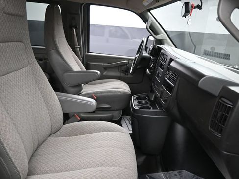 Used 2023 Chevrolet Express 3500 LS RWD image 29