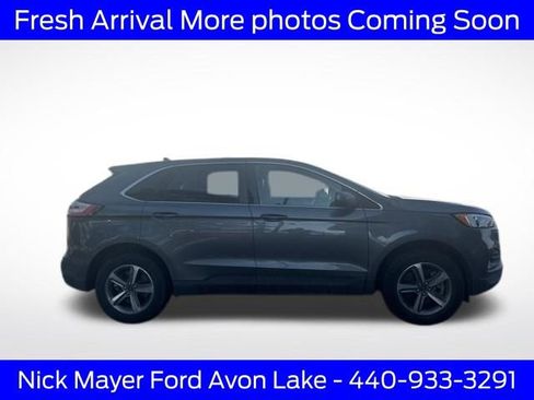 Used 2024 Ford Edge SEL w/ Convenience Package image 3