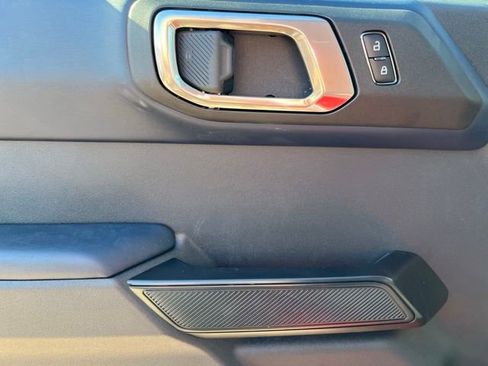 New 2025 Ford Bronco Raptor image 12