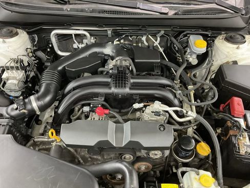 Used 2017 Subaru Legacy 2.5i Limited image 34