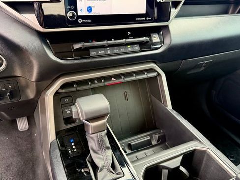 Used 2023 Toyota Tundra SR5 image 18