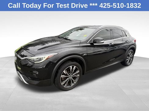 Used 2018 INFINITI QX30 AWD w/ Cargo Package image 1