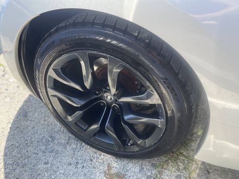 Used 2013 Nissan 370Z Coupe RWD image 26