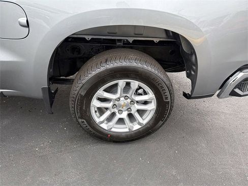 New 2026 Chevrolet Silverado 1500 LT image 9