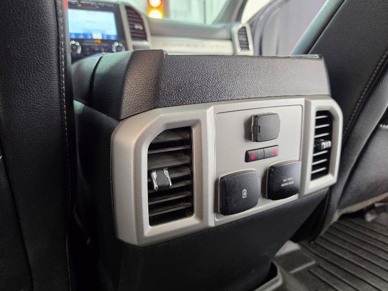 Used 2021 Ford F250 Lariat w/ Lariat Ultimate Package AWD/4WD image 14