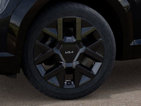 New 2026 Kia EV9 Land w/ Nightfall Edition Package image 9