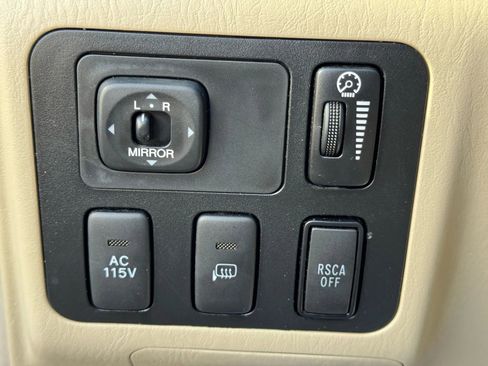 Used 2005 Lexus GX 470 image 35