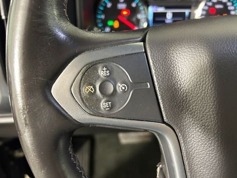 Used 2017 Chevrolet Silverado 1500 LT AWD/4WD image 15