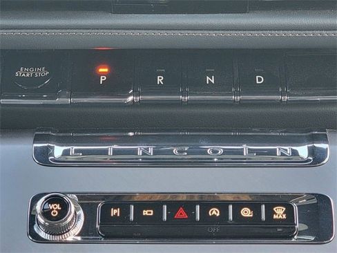 New 2026 Lincoln Aviator AWD image 29