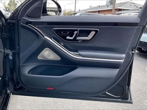 Used 2022 Mercedes-Benz S 580 4MATIC Sedan image 24