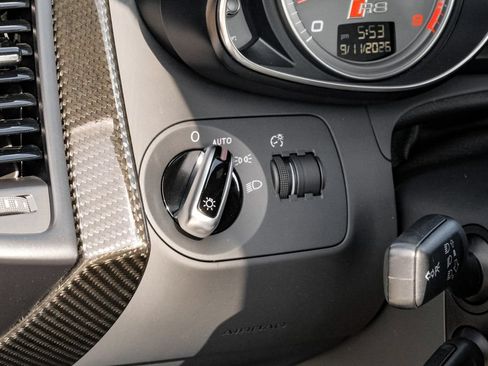 Used 2014 Audi R8 V8 AWD/4WD image 25