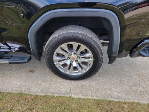 Used 2022 GMC Sierra 1500 Denali image 9