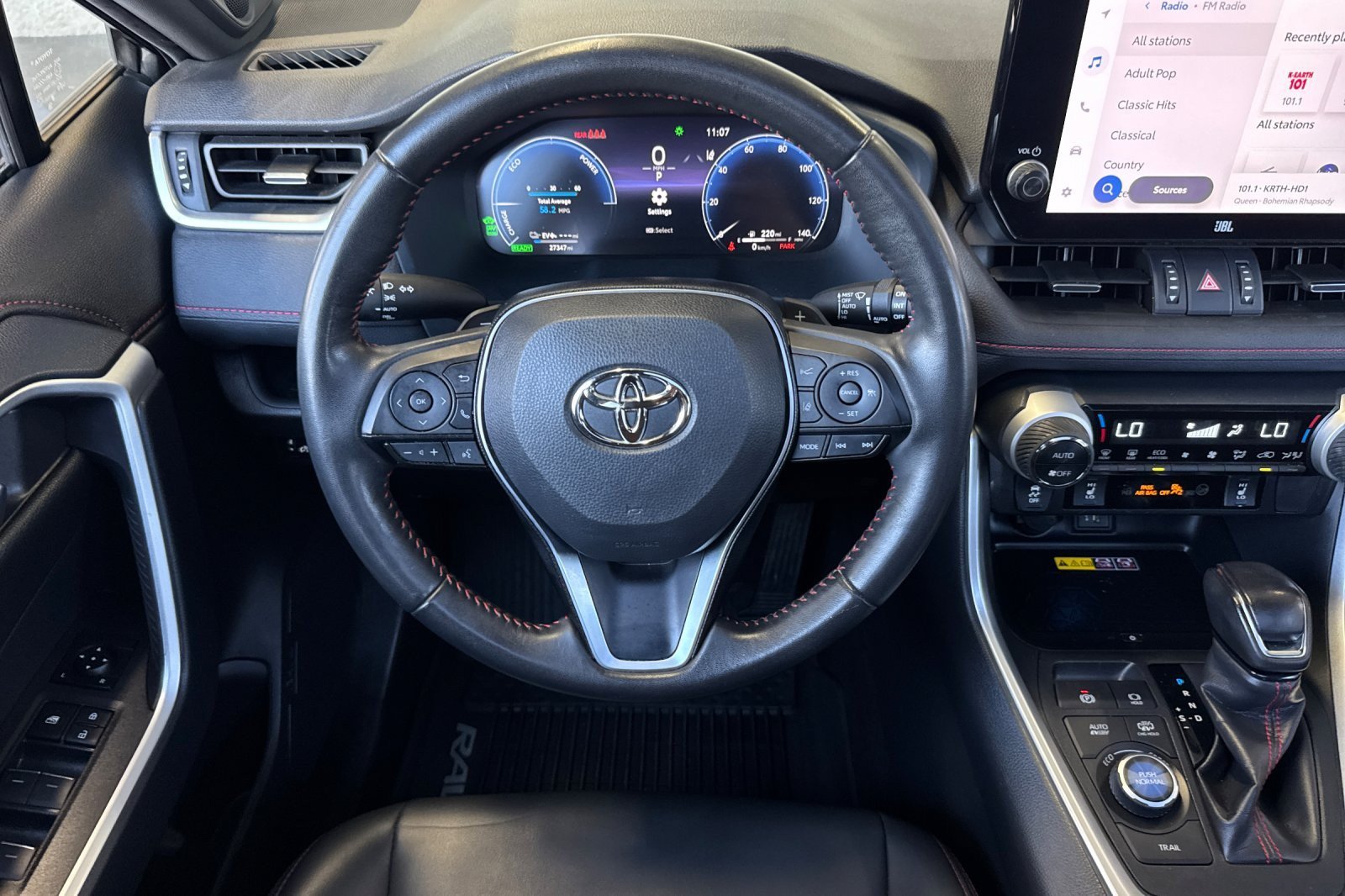 Certified 2024 Toyota RAV4 XSE w/ Weather Package AWD/4WD image 13