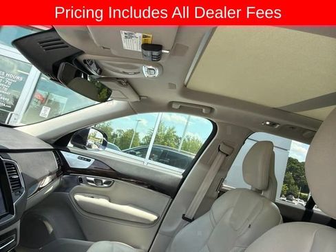 Used 2017 Volvo XC90 T6 Momentum w/ Vision Package AWD/4WD image 18