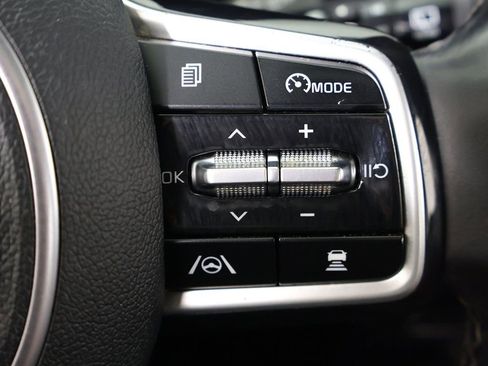Used 2022 Kia Sorento EX w/ Panoramic Sunroof Package FWD image 45