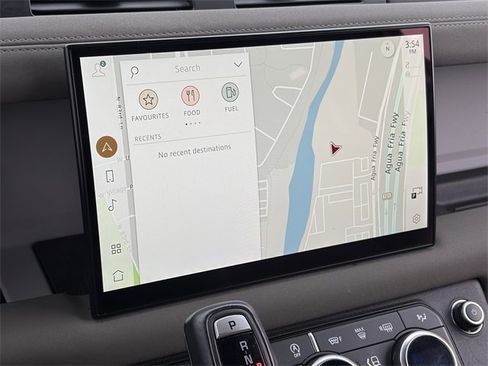 Used 2023 Land Rover Defender 110 S image 14