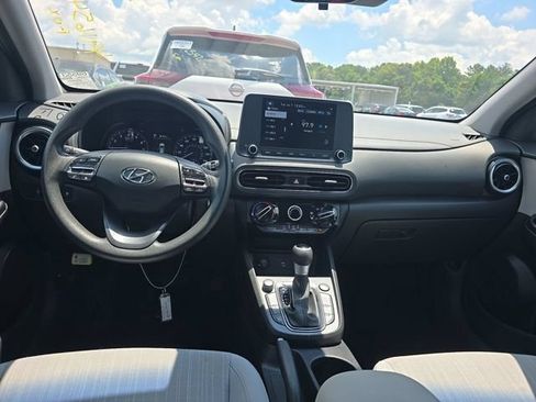 Used 2023 Hyundai Kona SEL FWD image 7