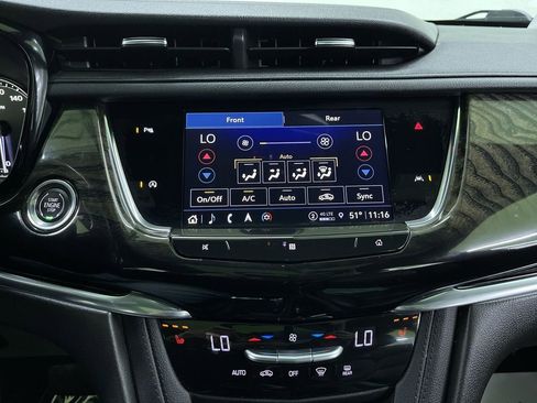 Used 2021 Cadillac XT6 Premium Luxury image 25