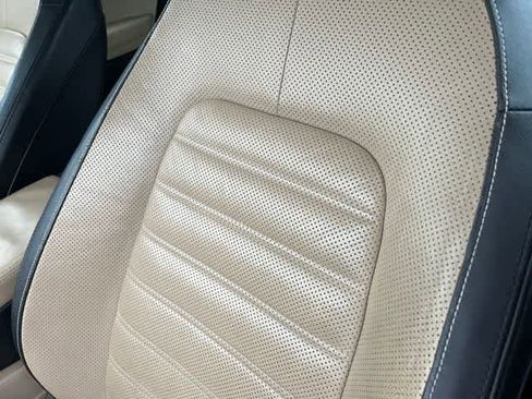 Used 2013 Volkswagen CC Executive image 7