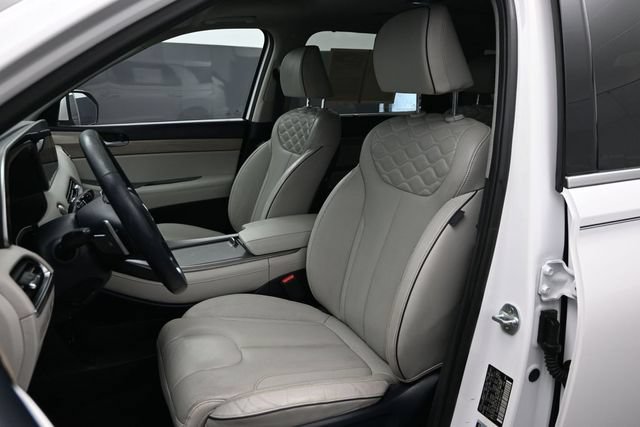 Used 2021 Hyundai Palisade Limited FWD image 5
