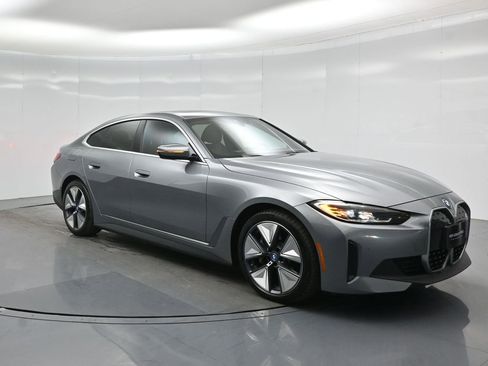 Used 2023 BMW i4 eDrive40 RWD image 58