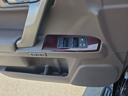 Used 2019 Lexus GX 460 Luxury image 33