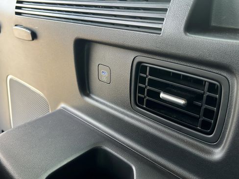 Used 2025 Hyundai Santa Fe Limited image 26