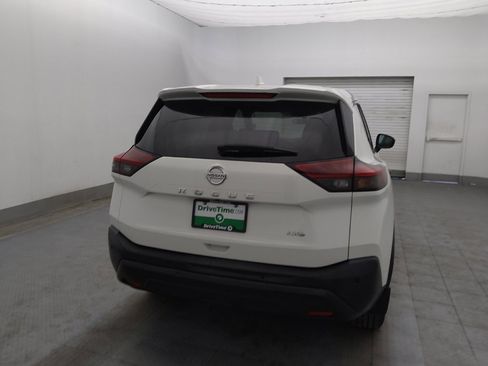 Used 2021 Nissan Rogue S image 7