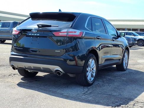Used 2024 Ford Edge Titanium AWD/4WD image 5