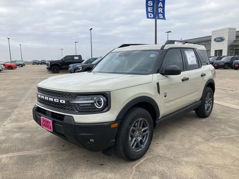 New 2025 Ford Bronco Sport Big Bend w/ Convenience Package image 3