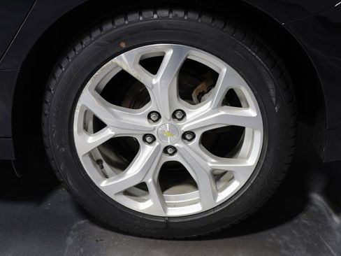 Used 2017 Chevrolet Volt Premier w/ Driver Confidence II Package image 33