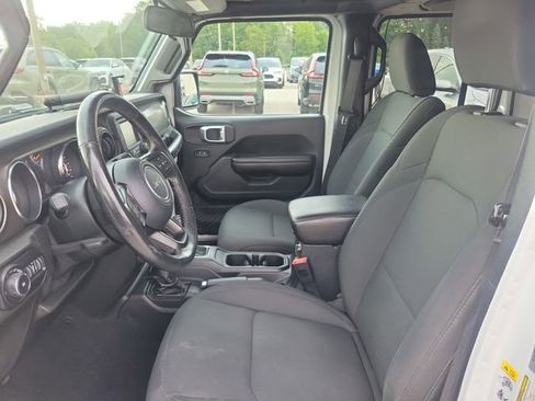 Used 2018 Jeep Wrangler Unlimited Sport S image 5