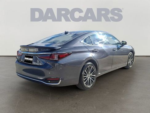 Used 2023 Lexus ES 250 w/ Premium Package image 6