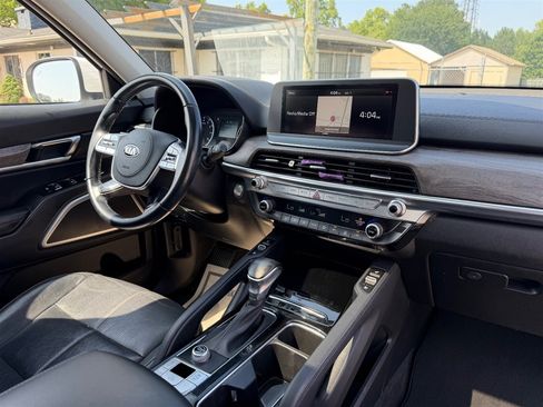Used 2020 Kia Telluride EX w/ EX Premium Package FWD image 24