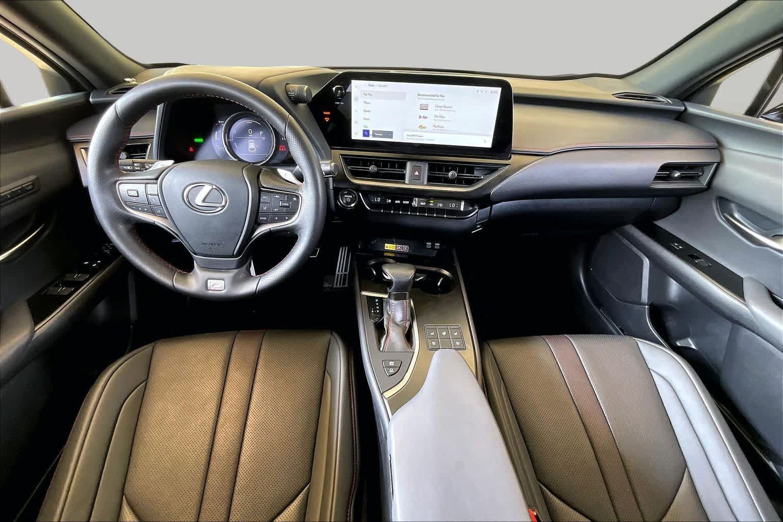 Used 2024 Lexus UX 250h F Sport FWD image 13