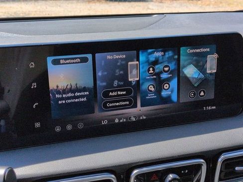 New 2026 Nissan Sentra SV w/ SV Convenience Package FWD image 8
