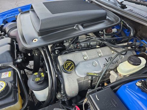 Used 2004 Ford Mustang Mach 1 image 40