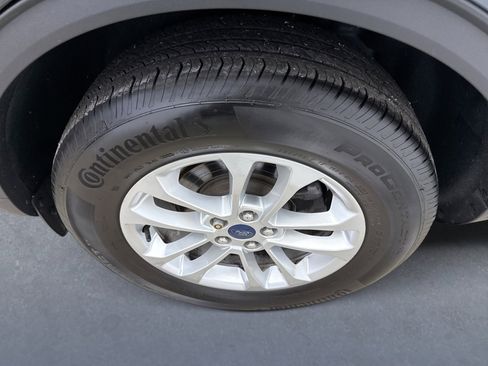 Used 2022 Ford Escape SE image 20