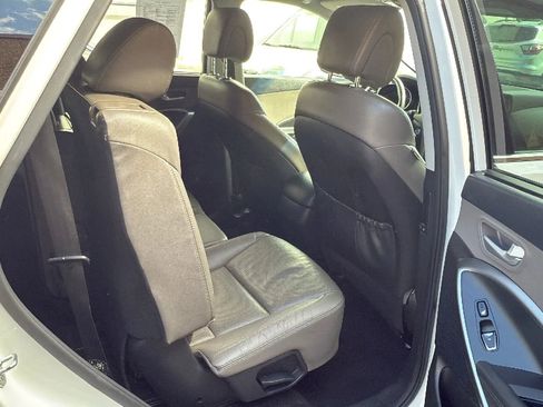 Used 2017 Hyundai Santa Fe Limited w/ Cargo Package image 27
