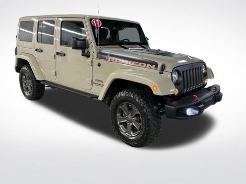 Used 2017 Jeep Wrangler Unlimited Rubicon image 8