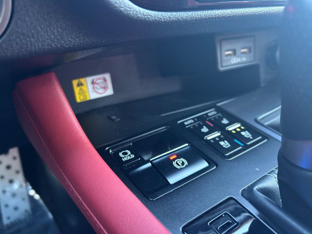 Used 2022 Lexus RX 450h F Sport w/ Cold Area Package (CT) AWD/4WD image 30
