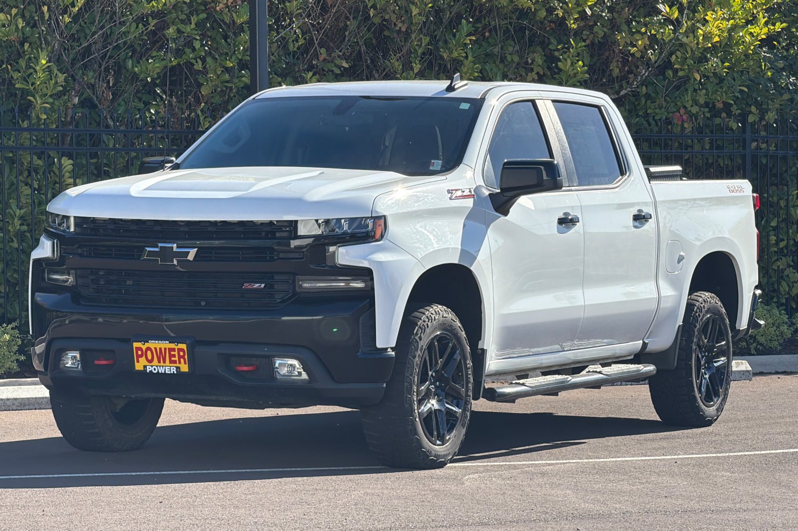 Used 2021 Chevrolet Silverado 1500 LT Trail Boss w/ Bed Protection Package AWD/4WD image 8