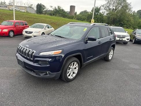 Used 2015 Jeep Cherokee Latitude FWD image 4